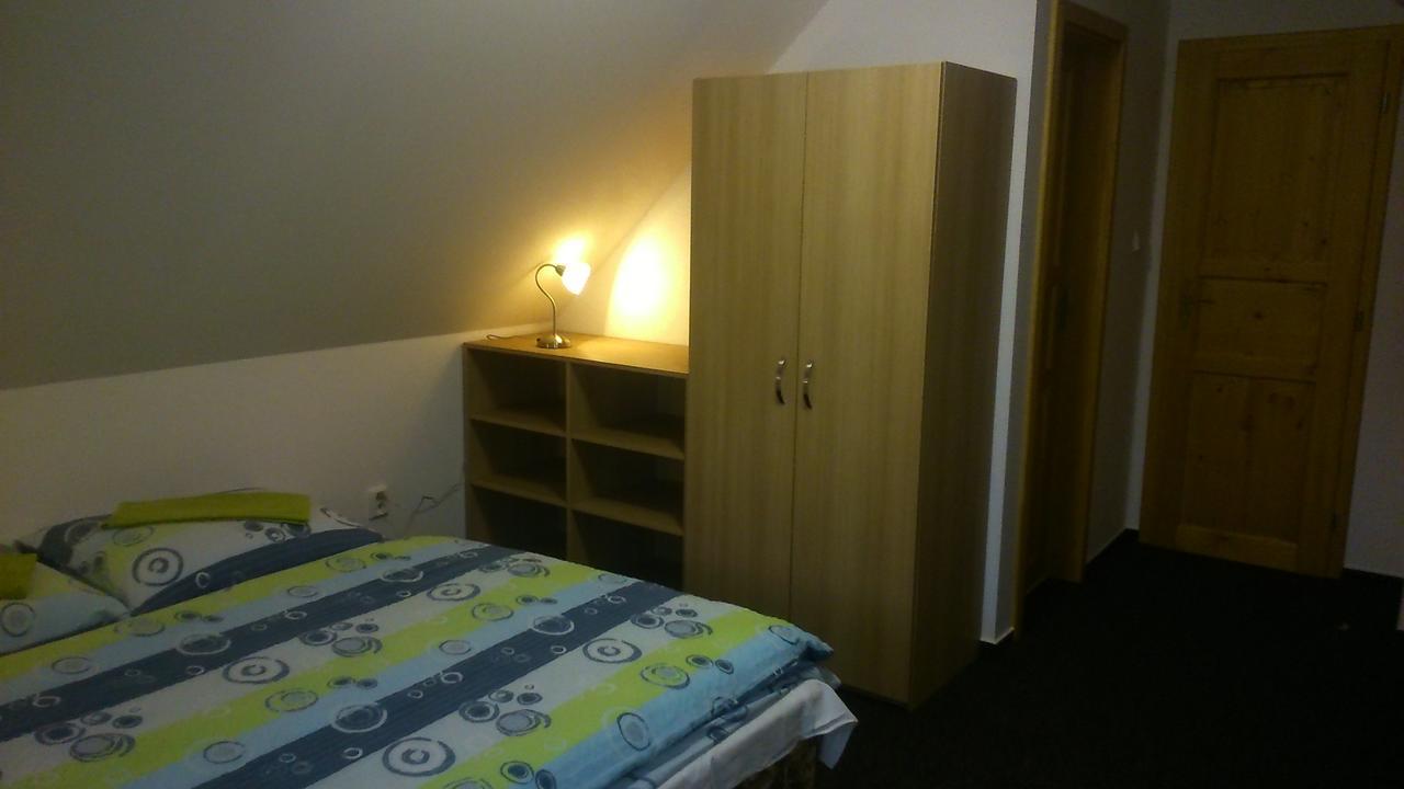 Penzion U Pily Paseky nad Jizerou Eksteriør billede